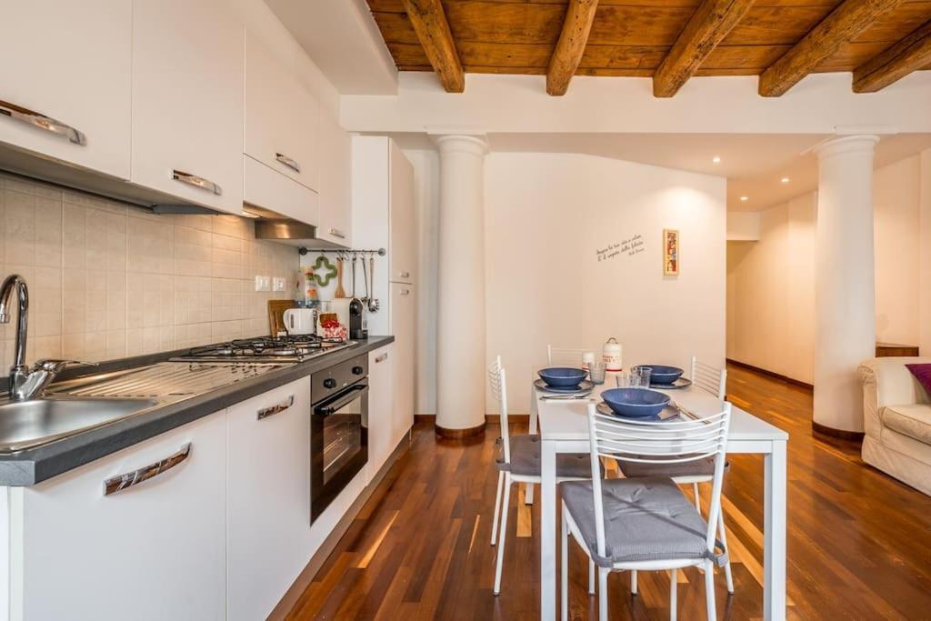 San Vitale Apartment Болонья Екстер'єр фото