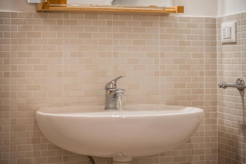 San Vitale Apartment Болонья Екстер'єр фото
